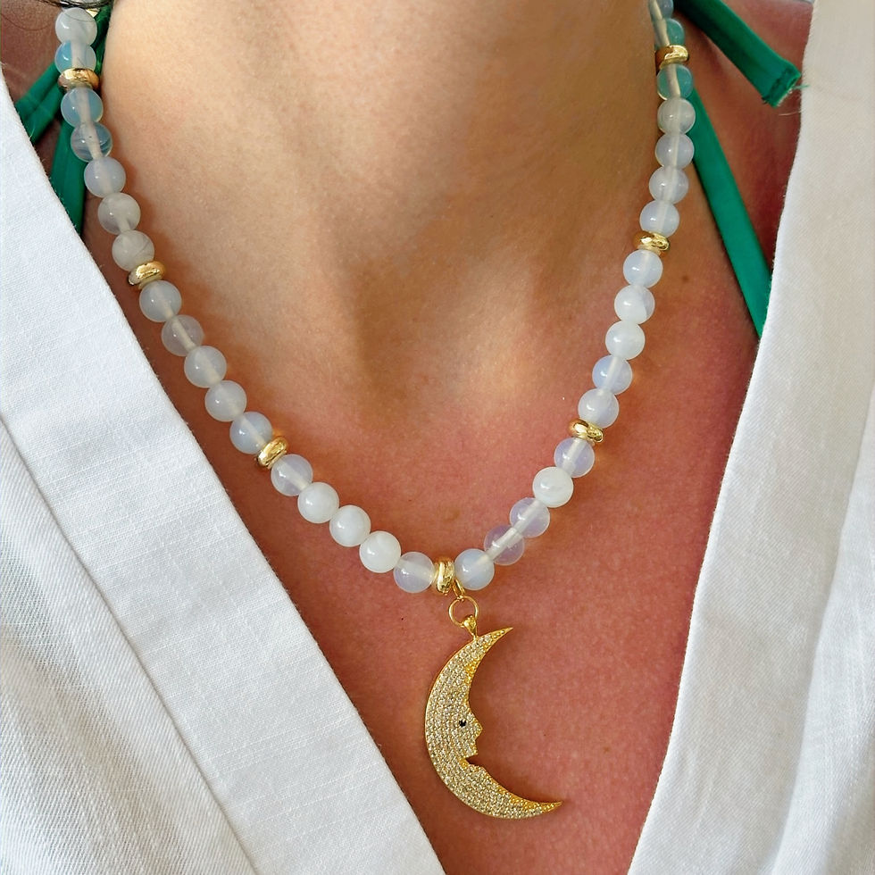 Doğal Ay Taşı Kolye