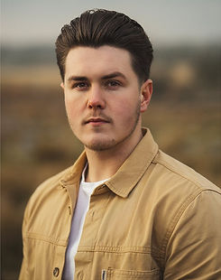 Gavin Lee Lewis.jpg