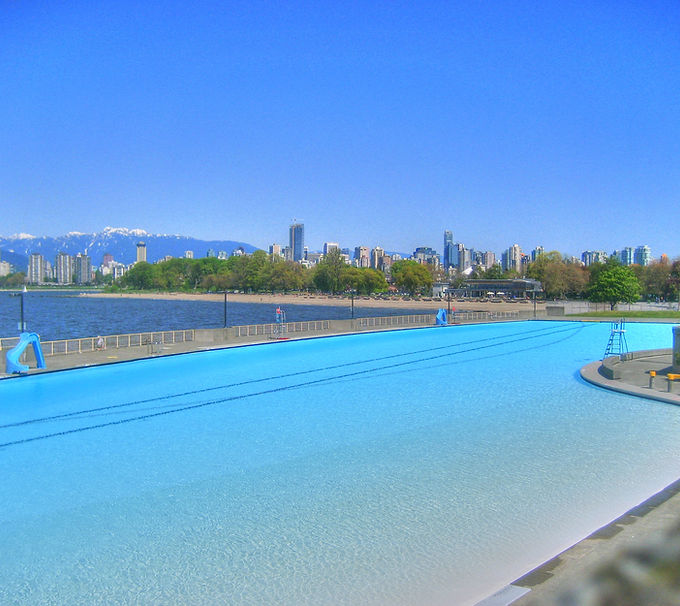 Kitsilano_Pool_view.jpg