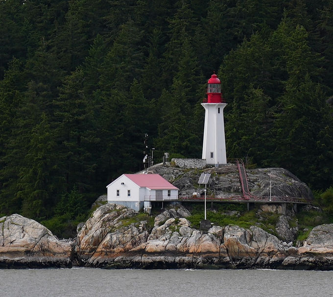 Point_Atkinson_Lighthouse_in_2022.jpg