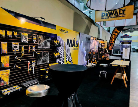 Stand DEWALT / STANLEY CONTRUEXPO El Salvador / Barrilete Agencia Creativa 