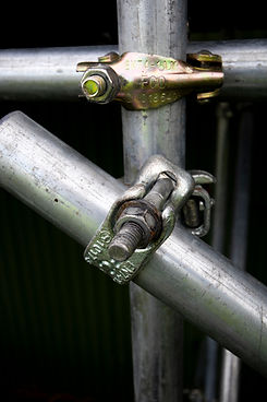 clasps and fasteners on scaffolding