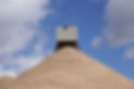 pile de sable sur un site de granulats industriels.