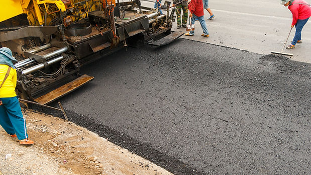asphalt spreader