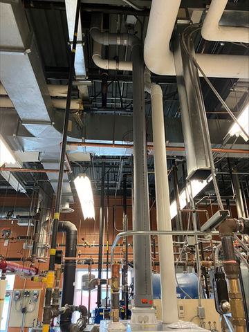 système de plomberie industrielle