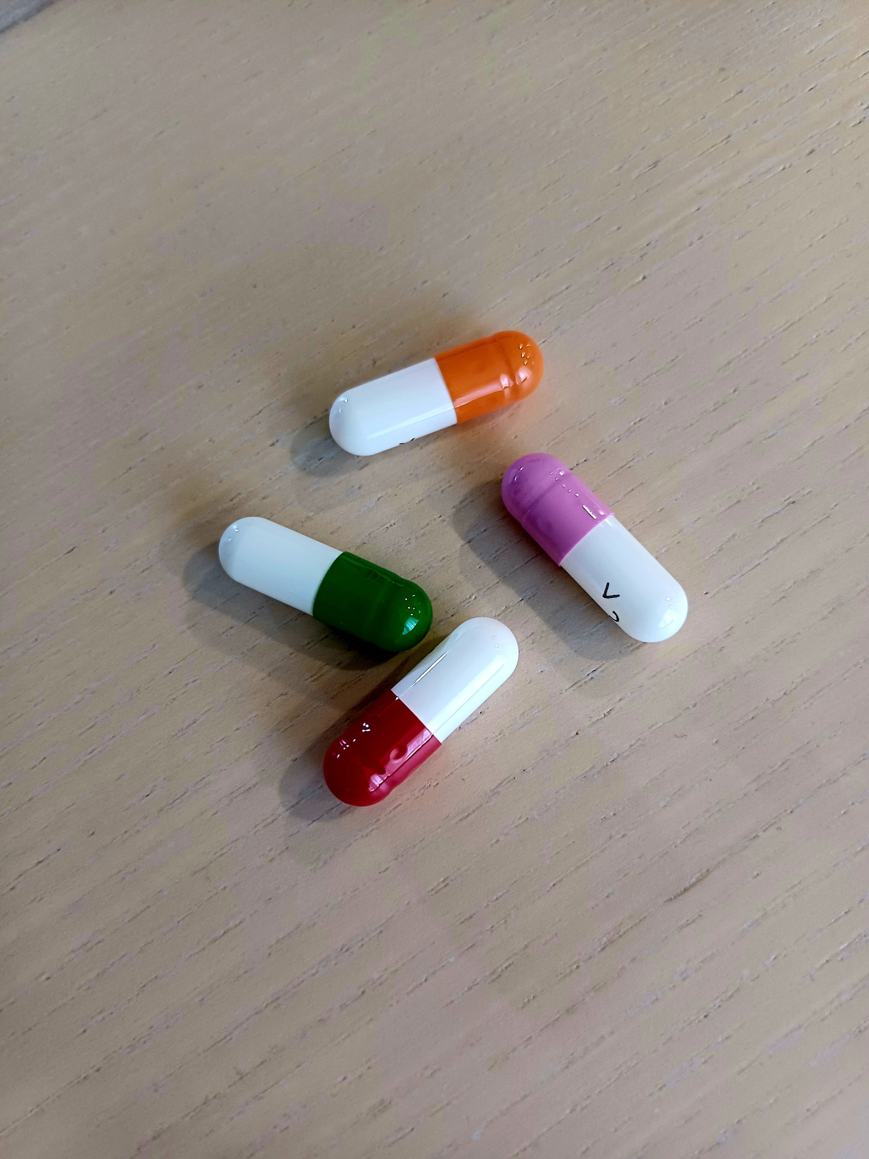 Small capsule novelty hides - Pack of three