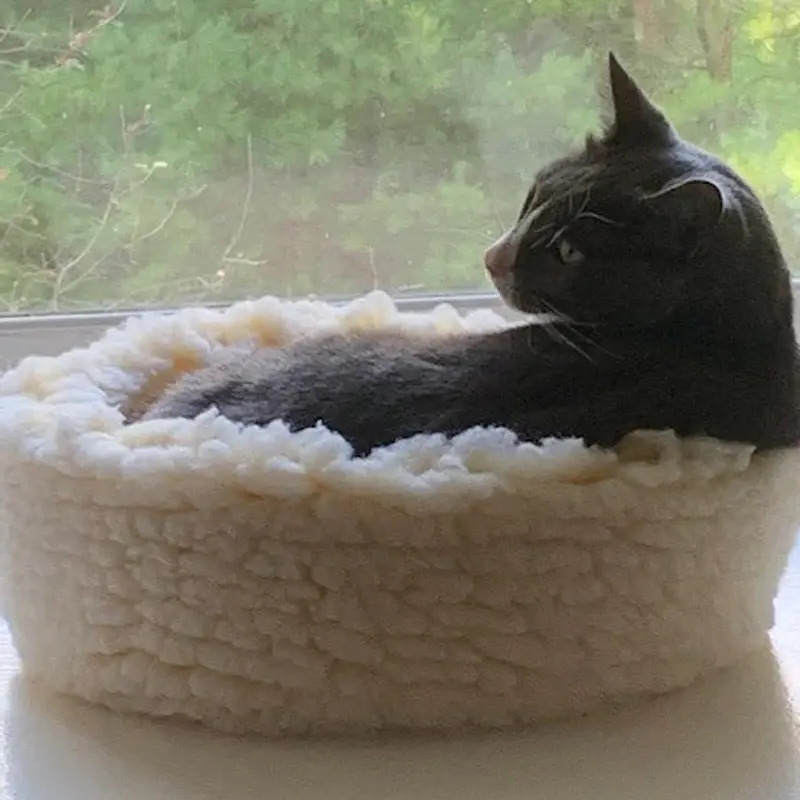 Thumbnail: HuggleSnuggler™ Bed