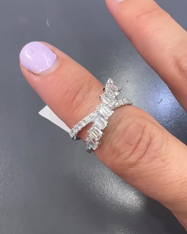 Thumbnail: Baguette Diamond "X" Ring
