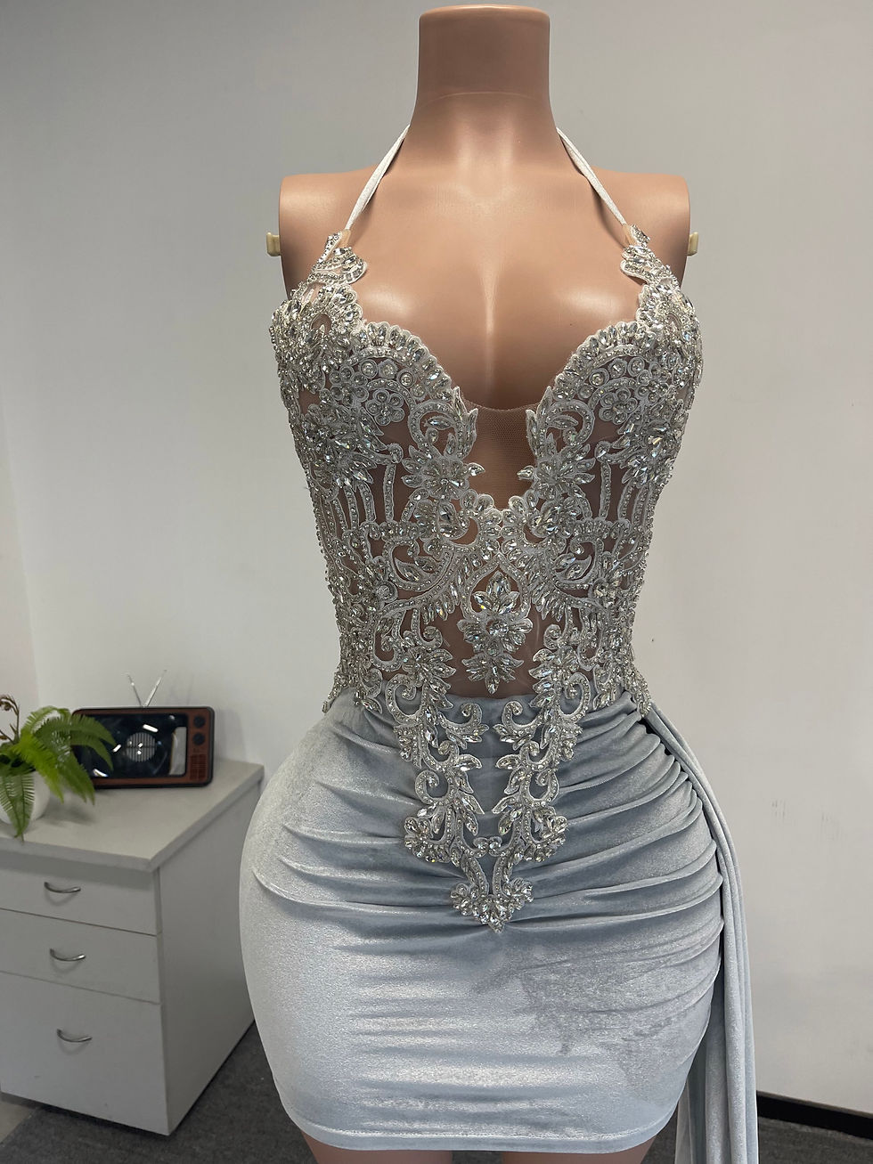 Thumbnail: Royal Dress