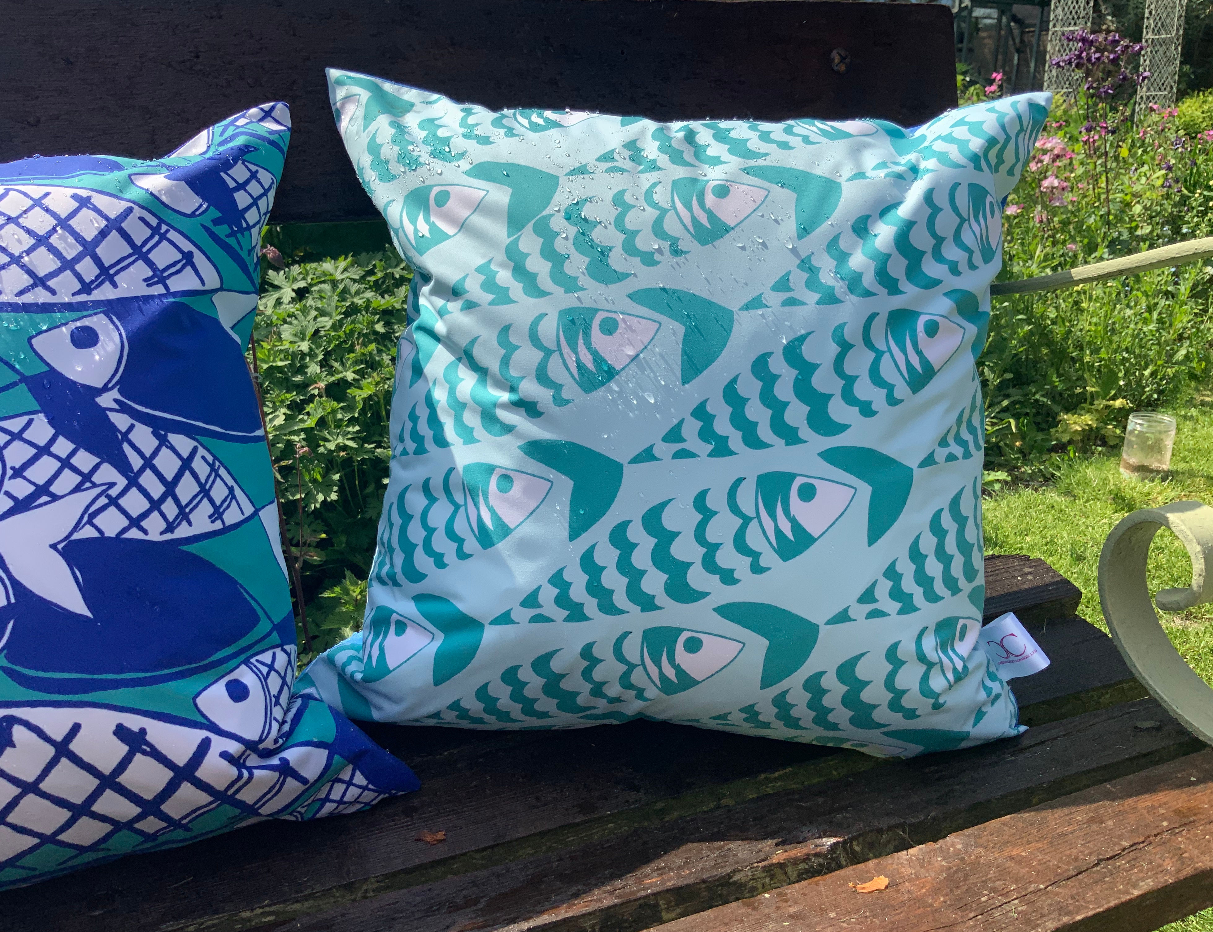 TURQUOISE SARDINES 1 LEFT