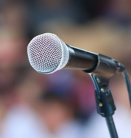 microphone-4746014_1280.jpg