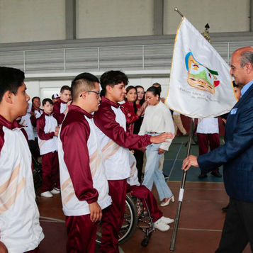 Titular de SEPH realizó abanderamiento a delegación hidalguense rumbo a Paranacionales CONADE 2024