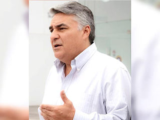 Manos obscuras en campañas hegras contra Jesus Alejandro Ruiz Uribe.