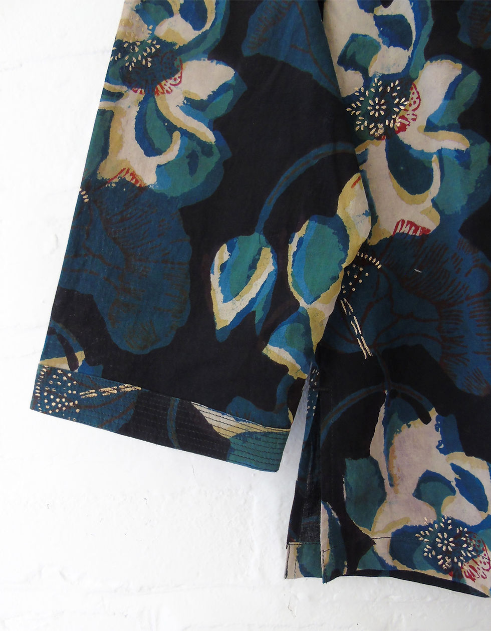 Thumbnail: Loop Button Top - Prints