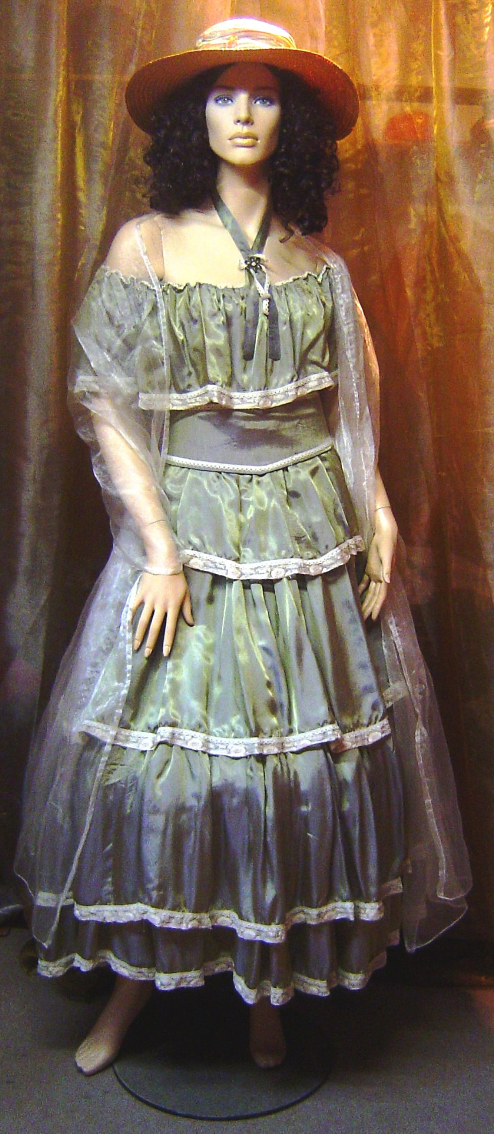 crinoline