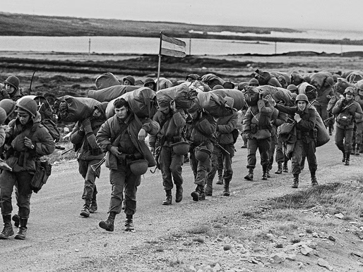 Quieren ser héroes sin haber estado en la guerra: Malvinas no se mancha