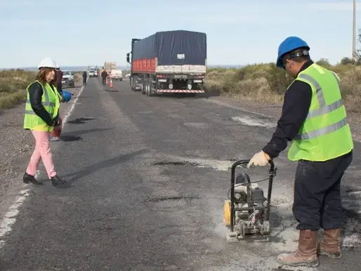 La intendenta de Catriel tapó los baches que dejó Nación