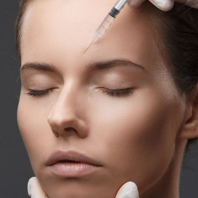 أفضل عيادة حقن فيلر الخدود في مسقط