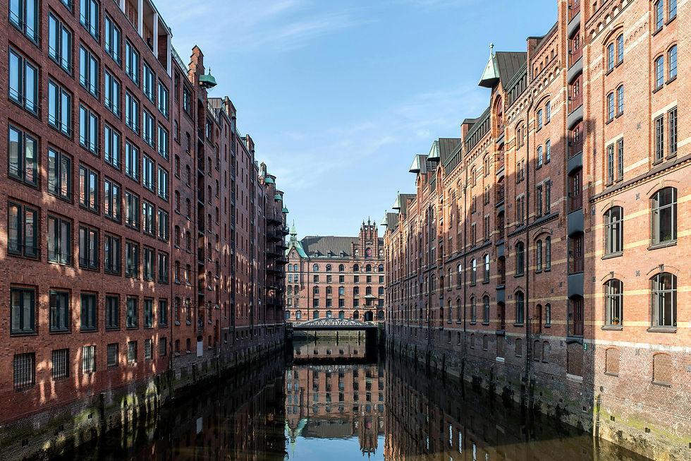 6899d5da1f6b3dac71c74012_Hamburg_08.jpg