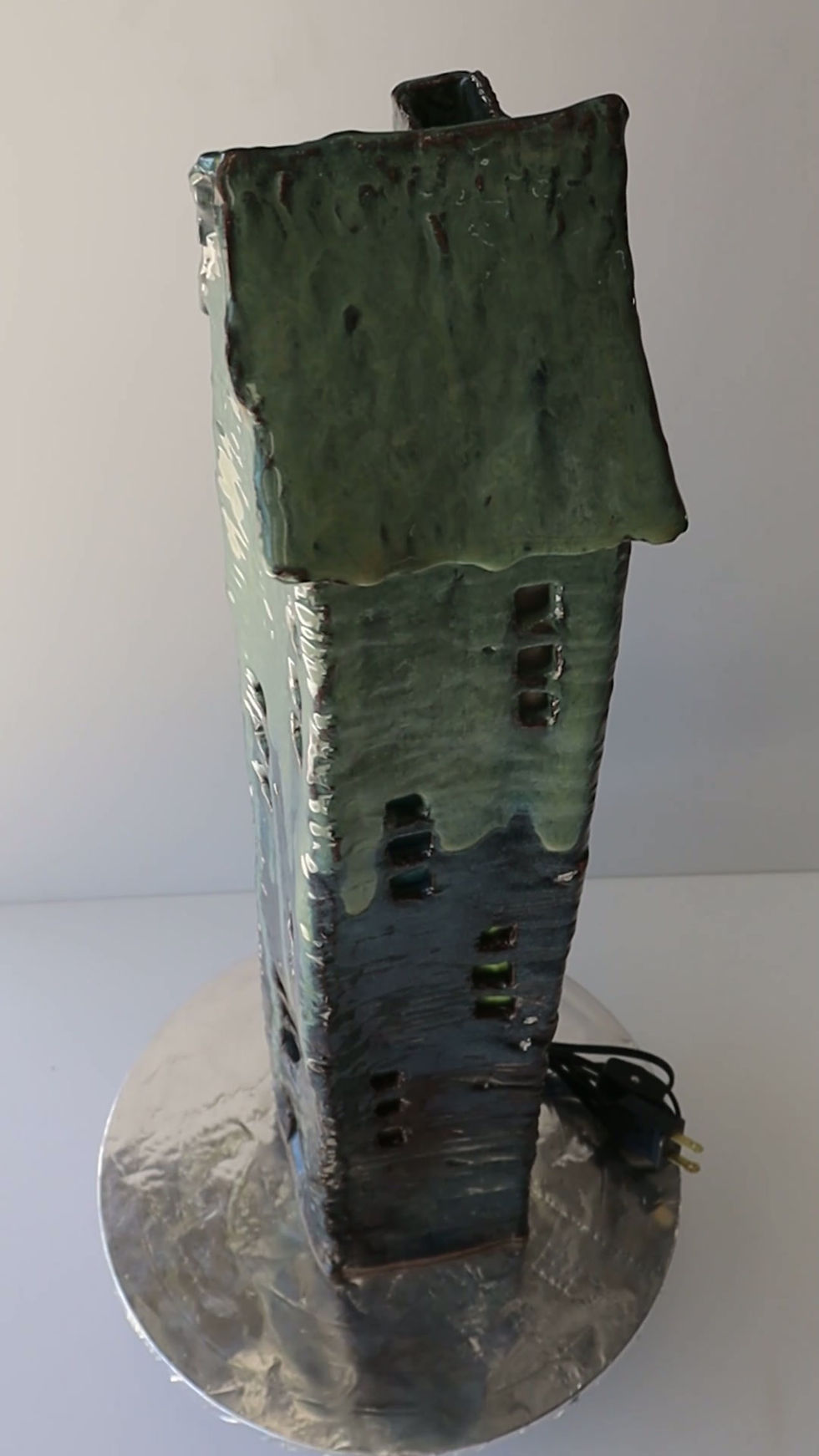 Thumbnail: House Lamp