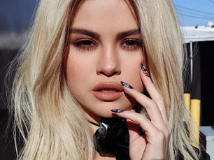 Selena Gomez não para!