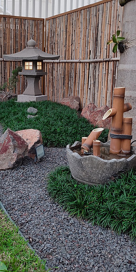 Paisajismo de jardín japones en Asunción Paraguay