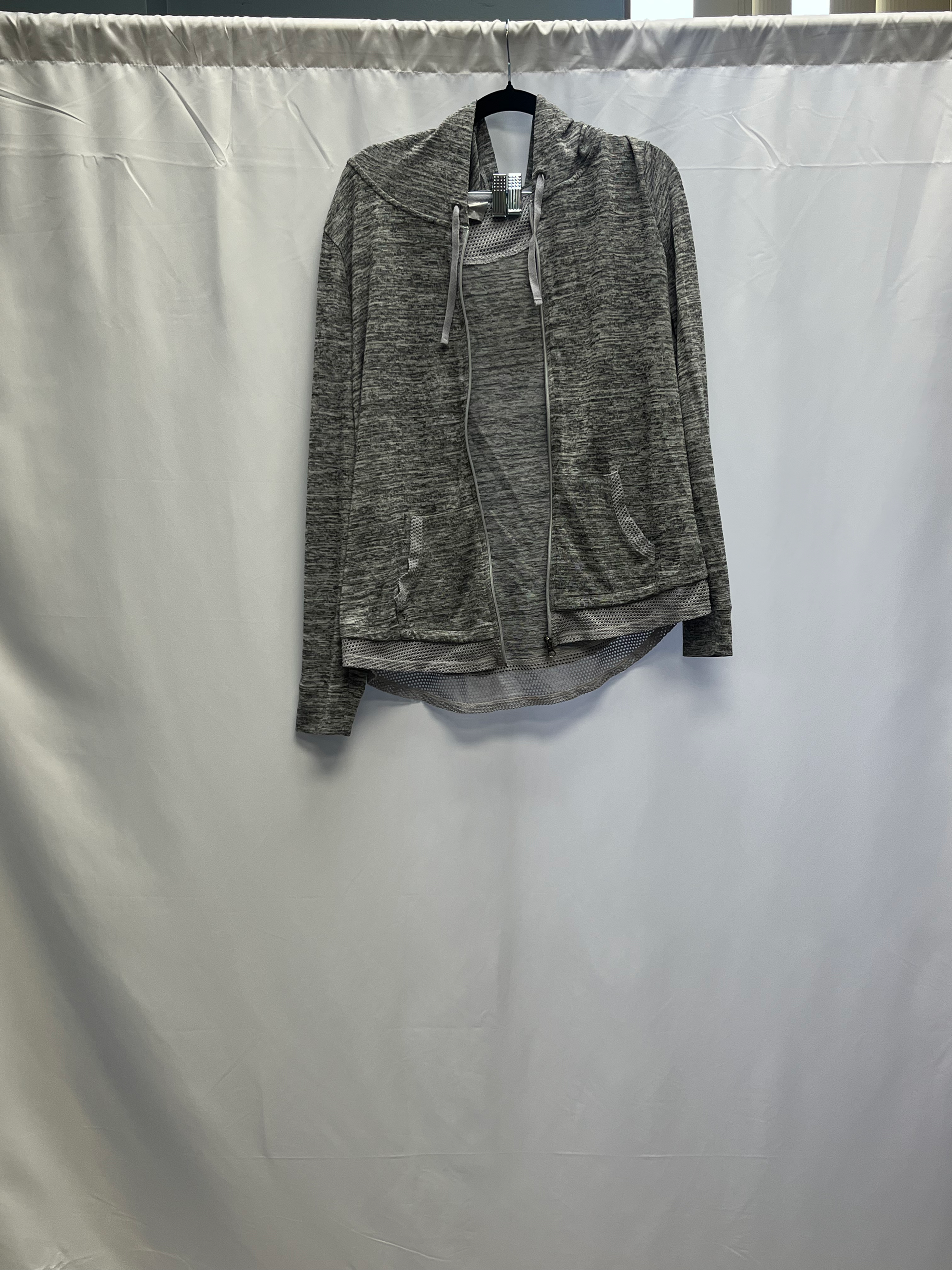 St John's Bay Sweatshirt L