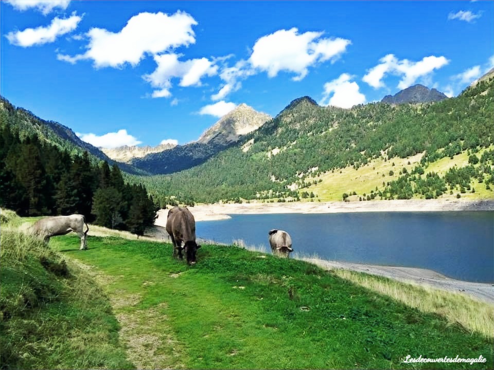 randonnée lac d'oule hautes pyrénées occitanie réserve naturelle de néouvielle sud de la france lac de montagne blog voyage lesdecouvertesdemagalie vallée d'aure