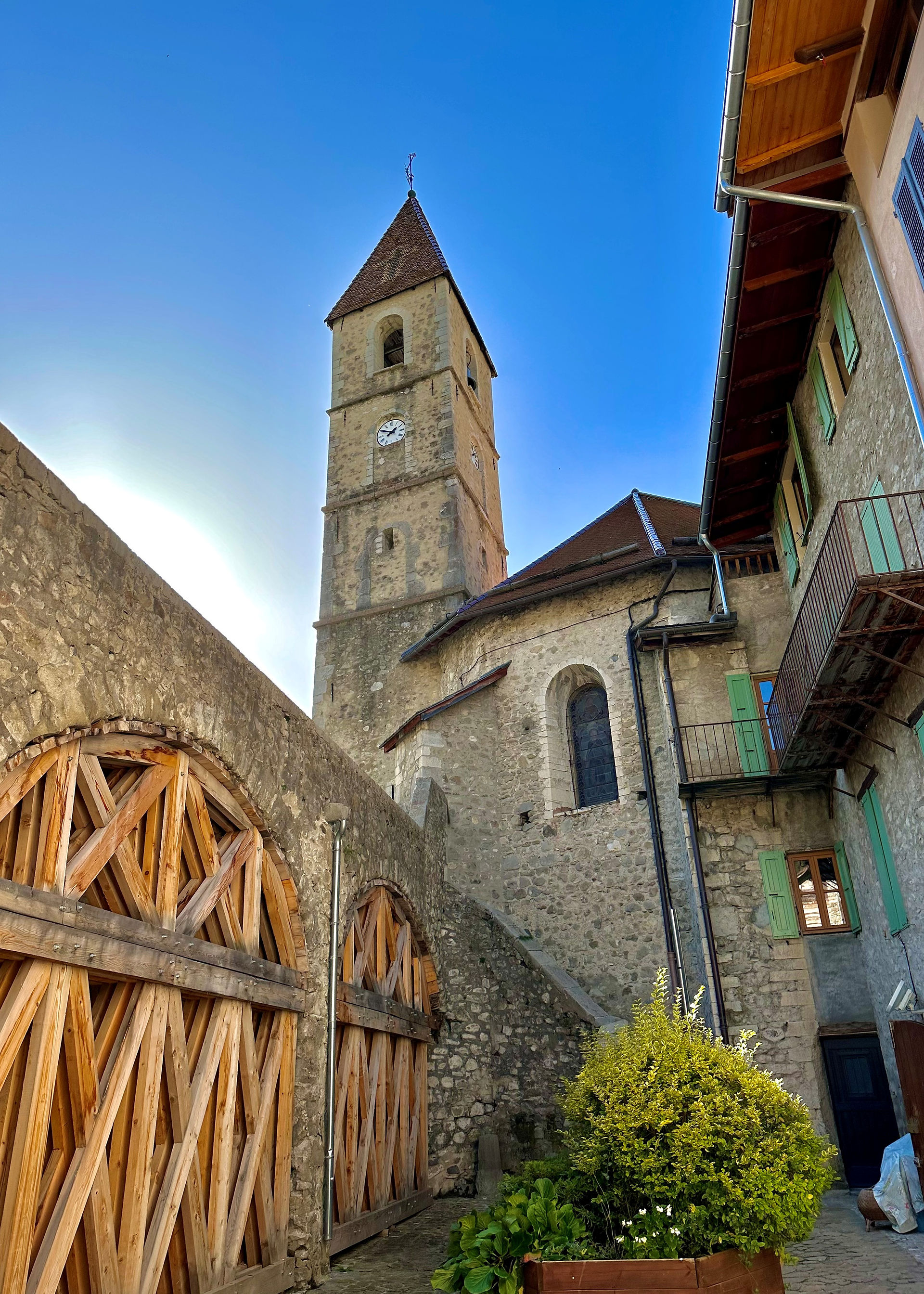 randonnée dogfriendly colmars les alpes cascade de la lance Alpes de haute provence haut verdon provence alpes cote d'azur
