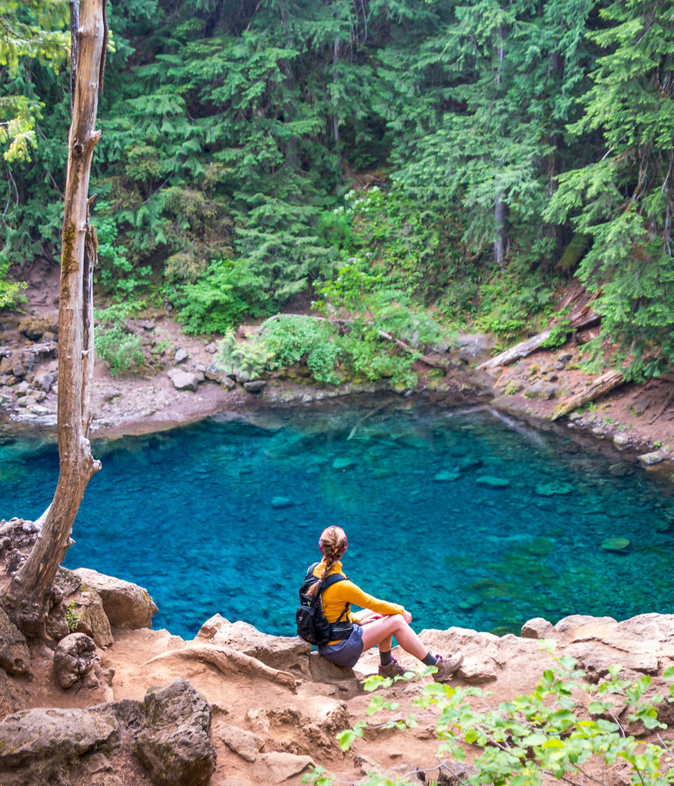 The Perfect Southern Oregon Road Trip Itinerary: Waterfalls, Turquoise Lakes & Scenic Rivers