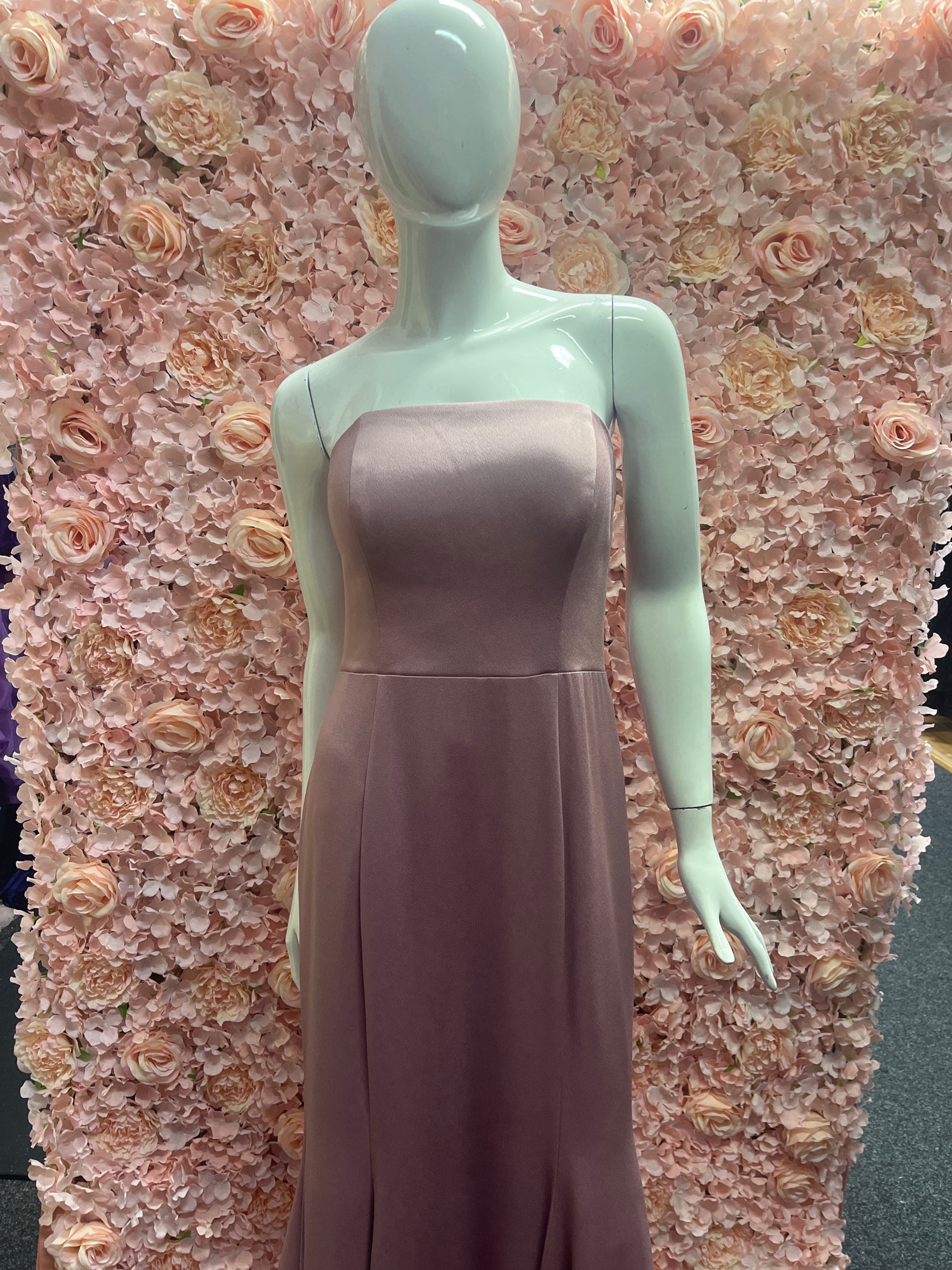 Anissa Pink Gown Plain - Size 12 BNWT