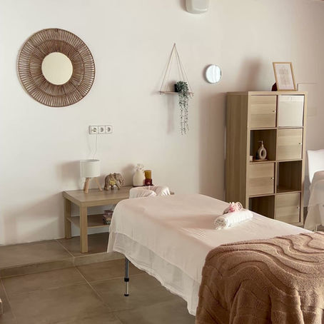 Mi ritual antes de cada masaje: así preparo tu experiencia en Exhala Ibiza Massage