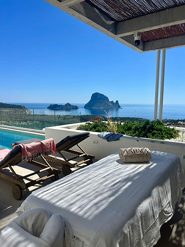 MASSAGE-IN-VILLA-IBIZA