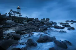 Brignogan_Phare-Pontusval