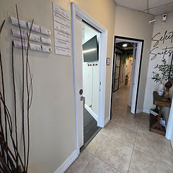 select suites entrance.jpg