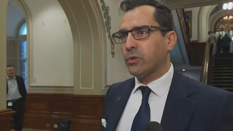 Monsef Derraji Supports “Assez c’est Assez” with Second Petition