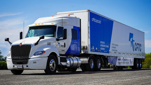Le CFTC dévoile une nouvelle image pour ses camions à l’occasion de son 50e anniversaire