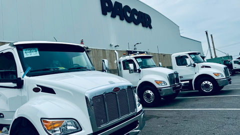Mises à pied chez PACCAR : Unifor réclame une intervention rapide pour sauver l’usine de Sainte-Thérèse