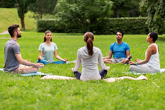 Group meditation, Relaxation Outside