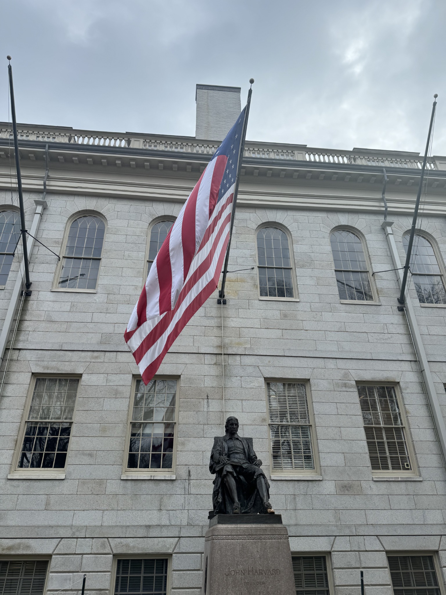 Harvard University campus architecture and John Harvard statue
