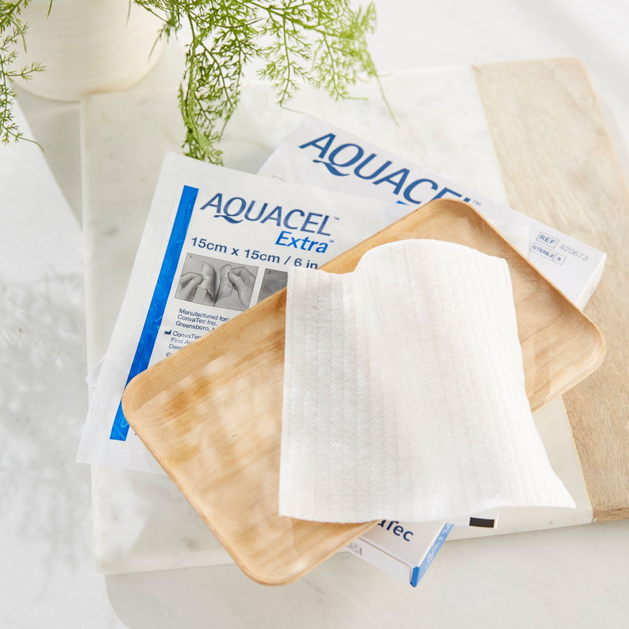 Aquacel® Extra™ Gelling Fiber Wound Dressing, 6 x 6 Inch - MCK-785780_ls.jpg
