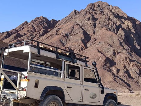 מאובנים וטיול ג'יפים