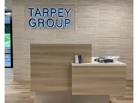 Front Lit vs. Back Lit Channel Letter Signs: What’s the Right Fit for Your Business in 2025?