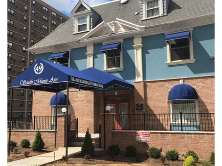 How a Unique Custom Storefront Sign Can Tell Your Brand’s Story in 2025