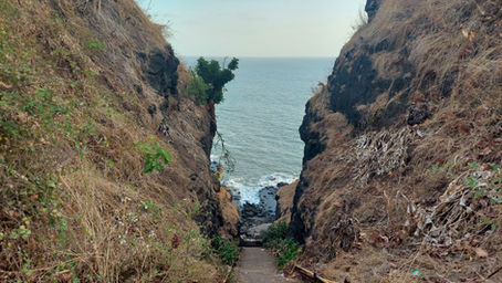 How to Reach Harihareshwar from Pune