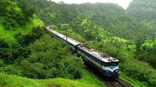 My Journey From Chiplun to Mumbai by Train