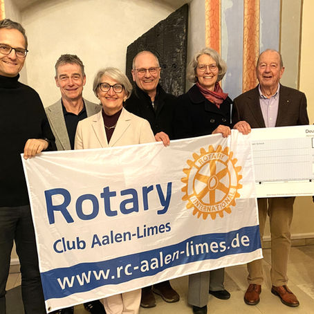 Gegen Antisemitismus und gegen das Vergessen, 1000,00 € Spende des RC Aalen Limes für die Gedenkstätte „Ehemalige Synagoge Oberdorf“.