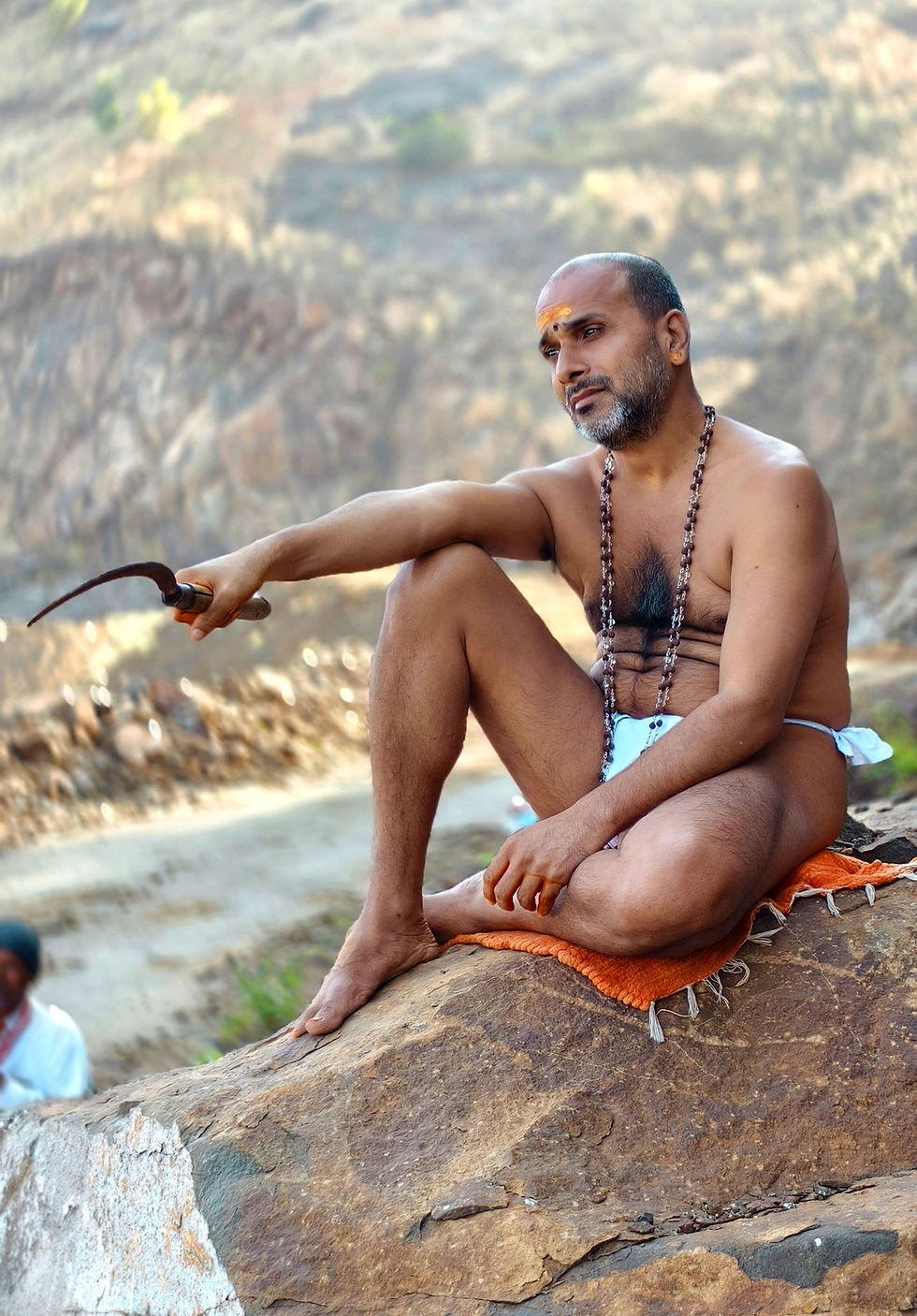 सेवा ही साधना है – दादागुरु भगवान का जीवन दर्शन