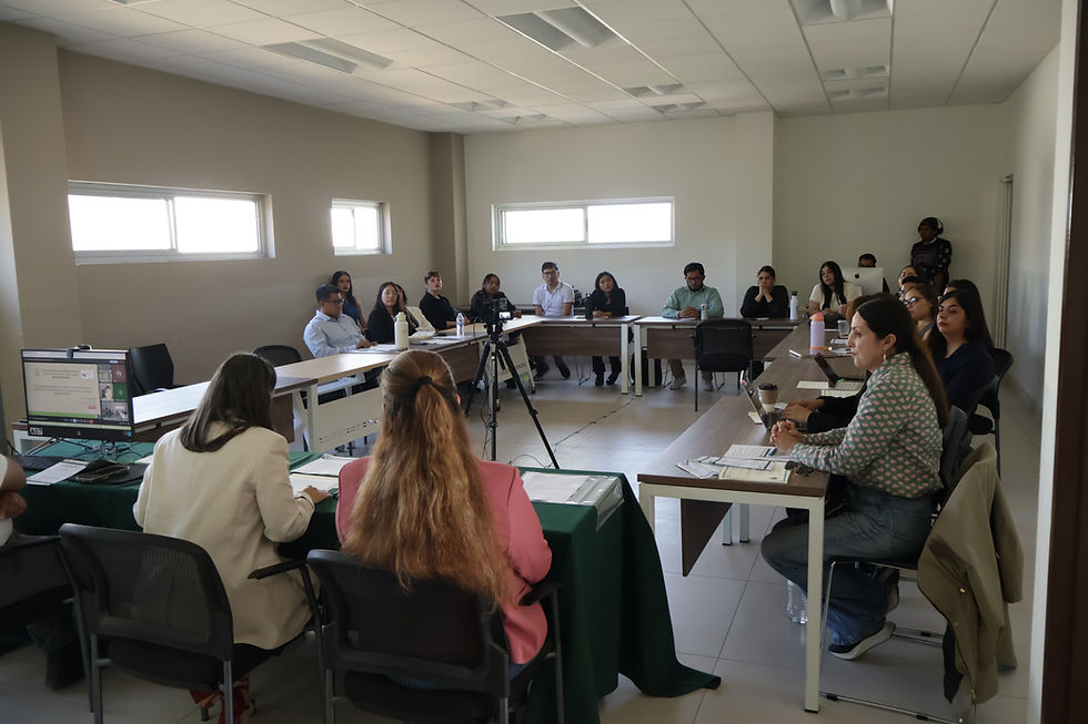 Coloquio de Maestría en Educación reúne 14 proyectos enfocados en el desarrollo estudiantil