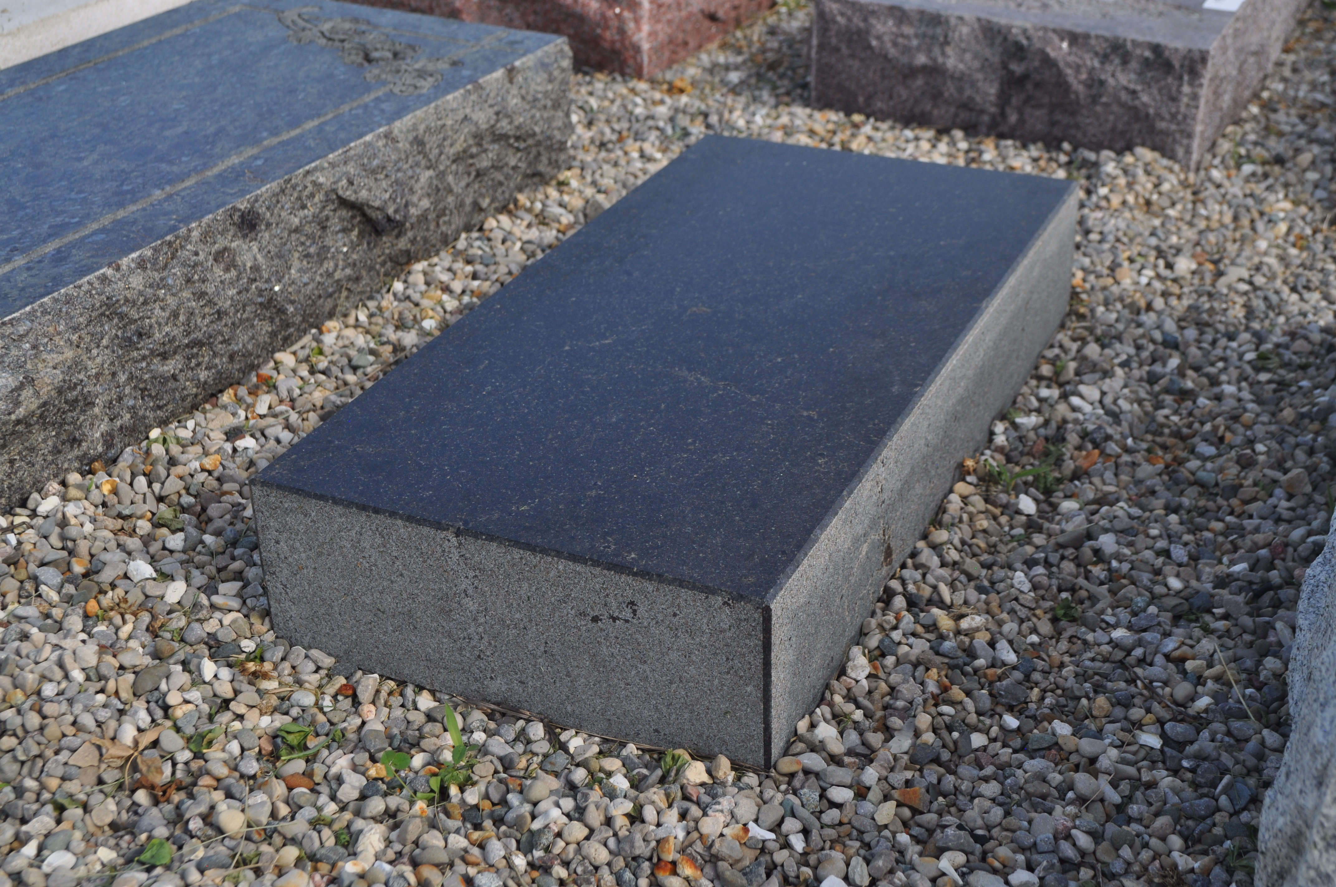 Mn 138 Black Galaxy Granite Flat Marker Stonespectrummn
